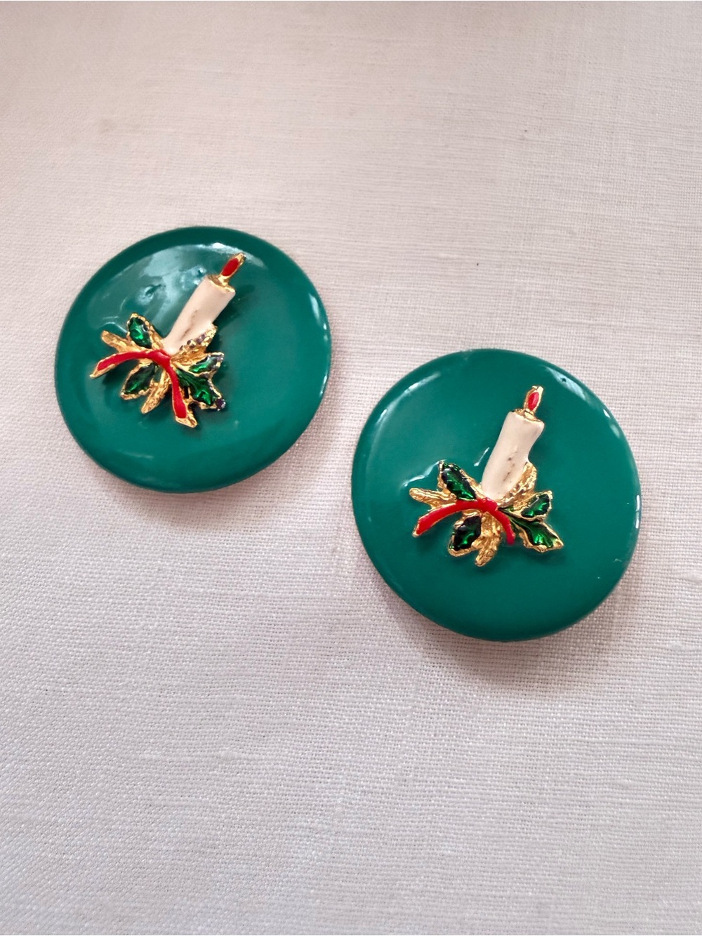 Vintage Holiday Candle clip on earrings
